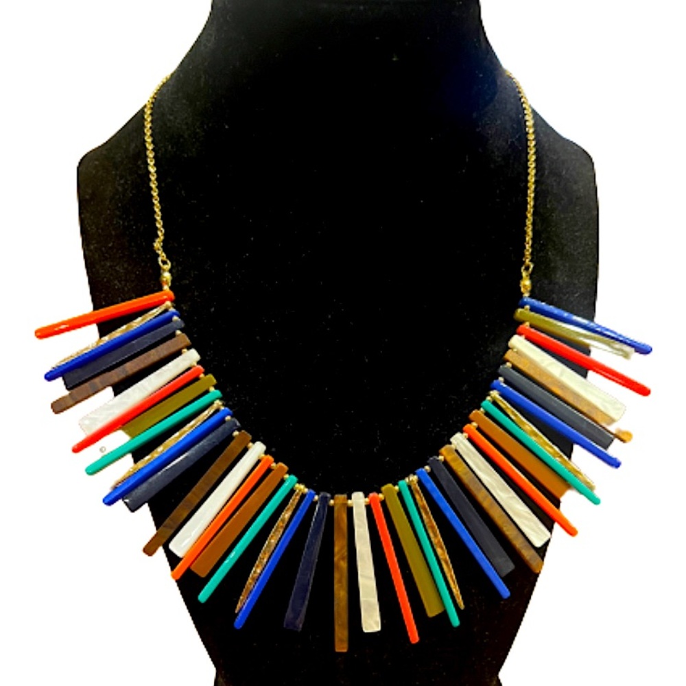 Beautiful women gold abstract necklace. Very beautiful and unique piece.